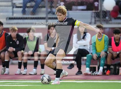 Thumbnail 3 in East View vs A&M Consolidated (UIL 5A Region III Area Playoff) photogallery.