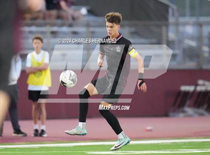 Thumbnail 2 in East View vs A&M Consolidated (UIL 5A Region III Area Playoff) photogallery.