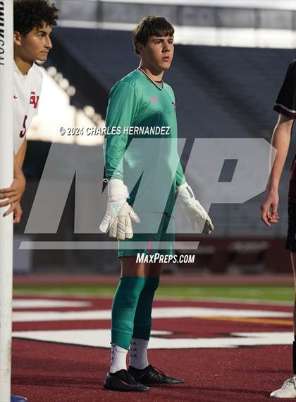 Thumbnail 2 in East View vs A&M Consolidated (UIL 5A Region III Area Playoff) photogallery.
