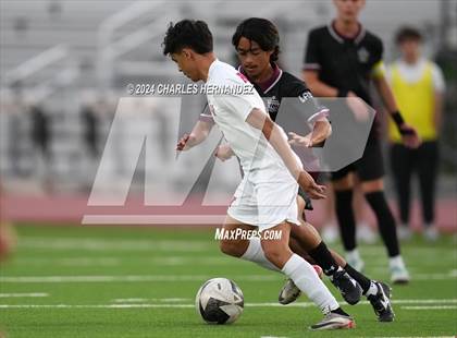 Thumbnail 3 in East View vs A&M Consolidated (UIL 5A Region III Area Playoff) photogallery.