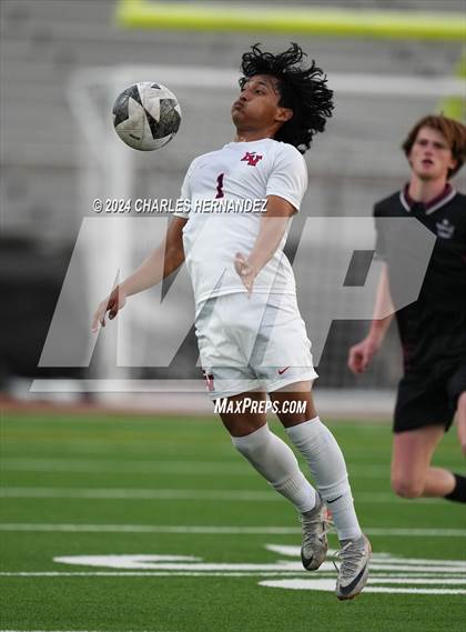 Thumbnail 2 in East View vs A&M Consolidated (UIL 5A Region III Area Playoff) photogallery.