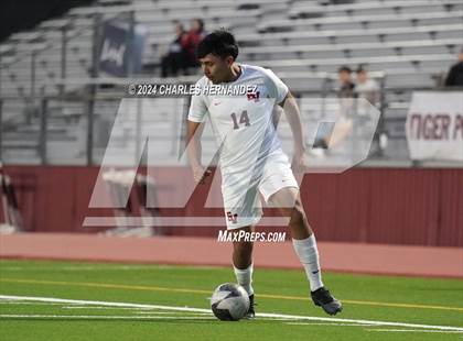 Thumbnail 2 in East View vs A&M Consolidated (UIL 5A Region III Area Playoff) photogallery.