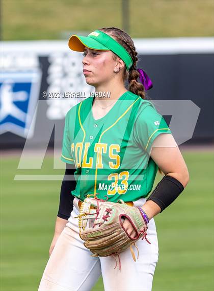 Thumbnail 1 in West Stanly vs Midway (NCHSAA 2A Final) photogallery.