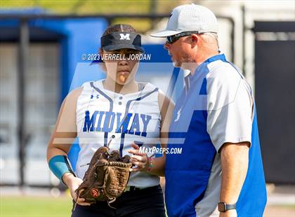 Thumbnail 1 in West Stanly vs Midway (NCHSAA 2A Final) photogallery.