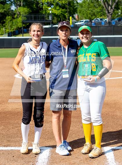 Thumbnail 3 in West Stanly vs Midway (NCHSAA 2A Final) photogallery.