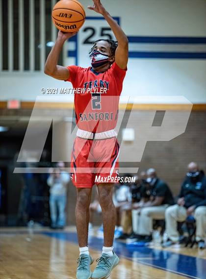 Thumbnail 3 in Terry Sanford @ Westover photogallery.