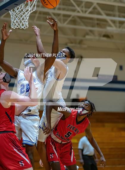 Thumbnail 2 in Terry Sanford @ Westover photogallery.