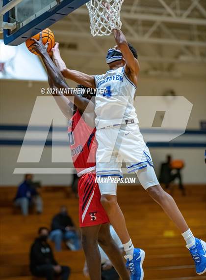Thumbnail 1 in Terry Sanford @ Westover photogallery.