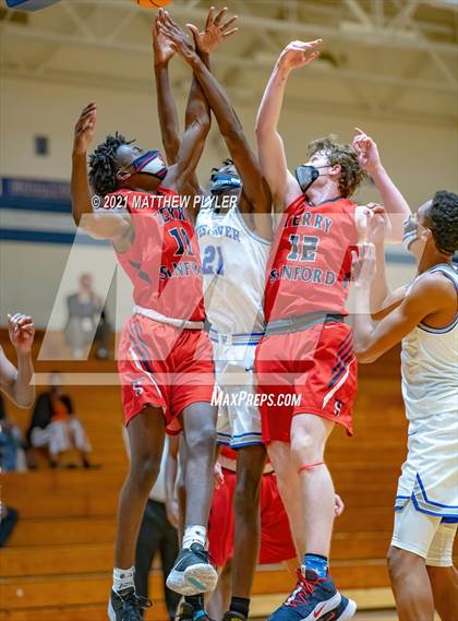 Thumbnail 3 in Terry Sanford @ Westover photogallery.