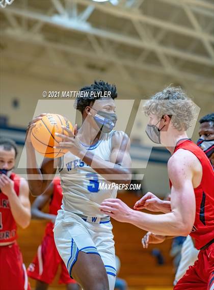 Thumbnail 2 in Terry Sanford @ Westover photogallery.