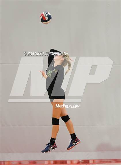 Thumbnail 3 in Maria Carrillo vs. Rancho Cotate photogallery.