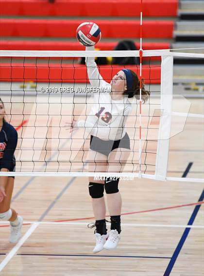 Thumbnail 3 in Maria Carrillo vs. Rancho Cotate photogallery.
