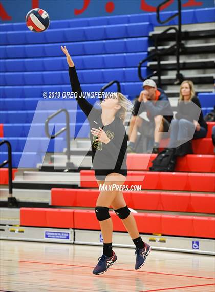 Thumbnail 3 in Maria Carrillo vs. Rancho Cotate photogallery.