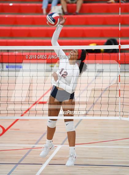 Thumbnail 1 in Maria Carrillo vs. Rancho Cotate photogallery.