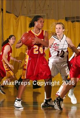Thumbnail 2 in San Clemente vs. Rosary (Larry Doyle O.C. Championship) photogallery.