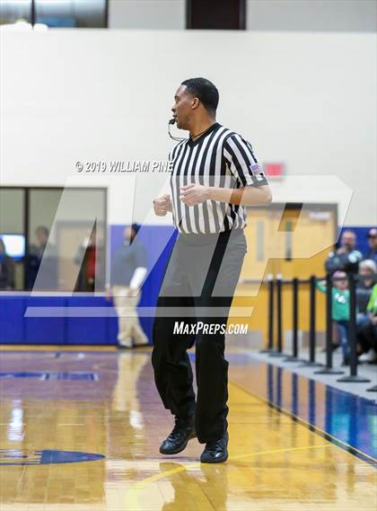 Thumbnail 1 in Irvington vs. Marlboro Central (NYSPHSAA Class B Semifinal) photogallery.