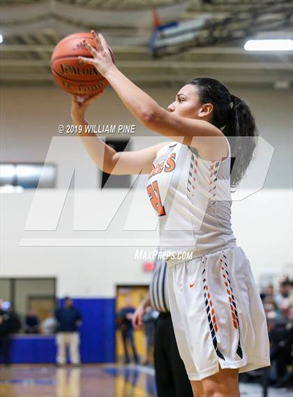 Thumbnail 3 in Irvington vs. Marlboro Central (NYSPHSAA Class B Semifinal) photogallery.