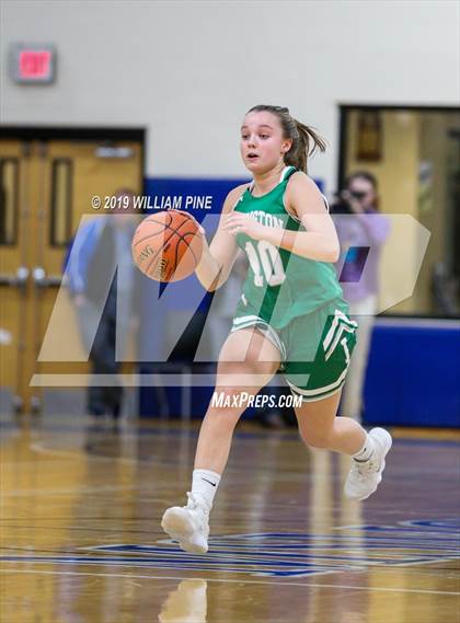 Thumbnail 2 in Irvington vs. Marlboro Central (NYSPHSAA Class B Semifinal) photogallery.