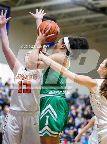 Thumbnail 3 in Irvington vs. Marlboro Central (NYSPHSAA Class B Semifinal) photogallery.