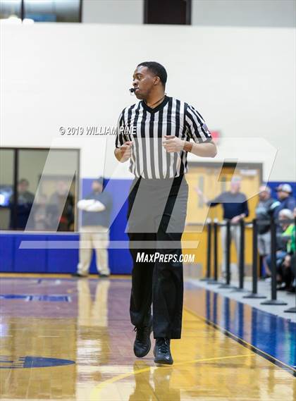 Thumbnail 3 in Irvington vs. Marlboro Central (NYSPHSAA Class B Semifinal) photogallery.