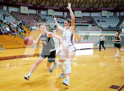 Thumbnail 2 in Greeneville @ Dobyns-Bennett photogallery.