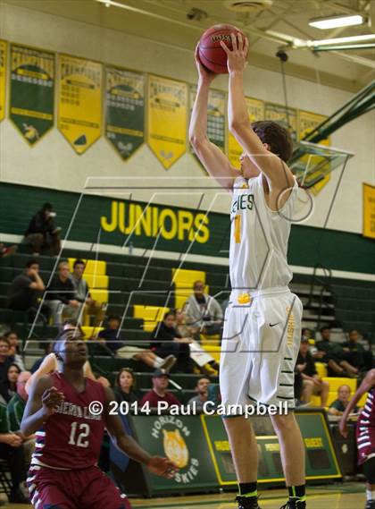 Thumbnail 2 in Horizon vs Sierra Linda (Horizon Invitational) photogallery.