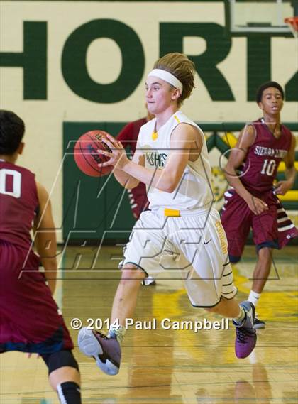 Thumbnail 1 in Horizon vs Sierra Linda (Horizon Invitational) photogallery.