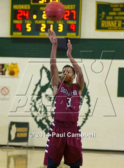 Thumbnail 3 in Horizon vs Sierra Linda (Horizon Invitational) photogallery.
