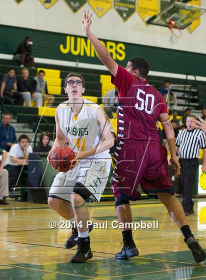 Thumbnail 1 in Horizon vs Sierra Linda (Horizon Invitational) photogallery.