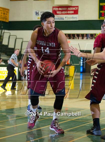 Thumbnail 2 in Horizon vs Sierra Linda (Horizon Invitational) photogallery.