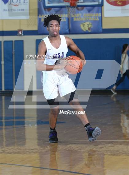 Thumbnail 1 in Don Bosco Prep vs Mount St. Joseph (Rotary Roundball Classic) photogallery.