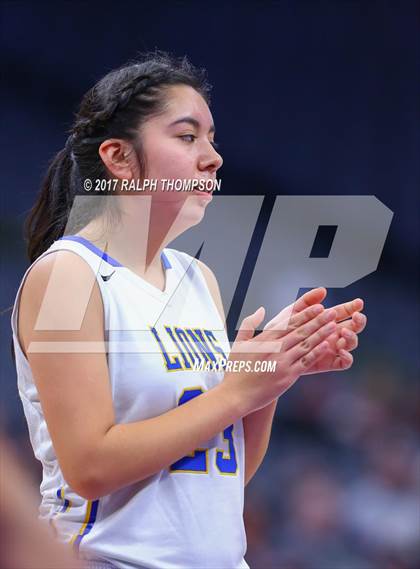 Thumbnail 3 in Amador vs. Linden (@ Golden 1 Center) photogallery.