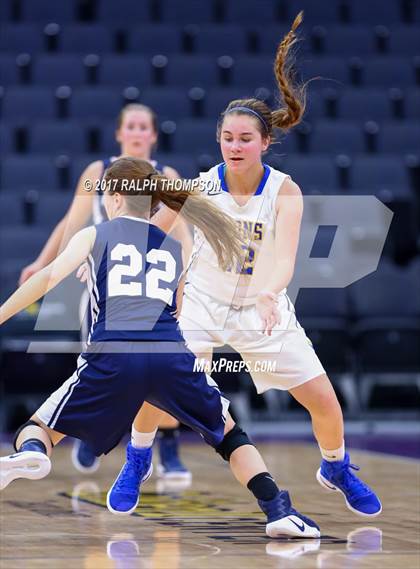 Thumbnail 3 in Amador vs. Linden (@ Golden 1 Center) photogallery.