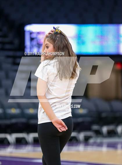 Thumbnail 3 in Amador vs. Linden (@ Golden 1 Center) photogallery.