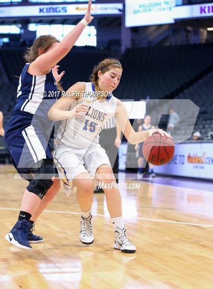 Thumbnail 3 in Amador vs. Linden (@ Golden 1 Center) photogallery.
