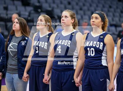 Thumbnail 3 in Amador vs. Linden (@ Golden 1 Center) photogallery.