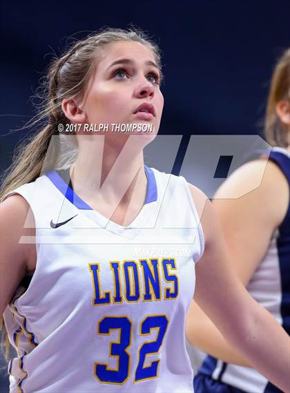 Thumbnail 1 in Amador vs. Linden (@ Golden 1 Center) photogallery.