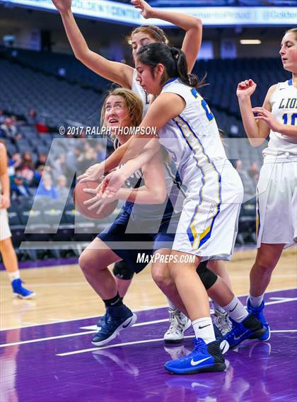 Thumbnail 2 in Amador vs. Linden (@ Golden 1 Center) photogallery.