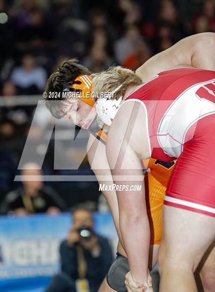 Thumbnail 2 in NYSPHSAA Division 2 Championships (FINALS 215 & 285) photogallery.