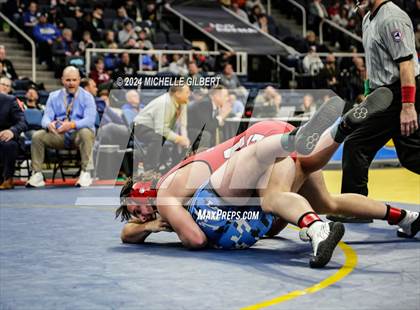Thumbnail 3 in NYSPHSAA Division 2 Championships (FINALS 215 & 285) photogallery.