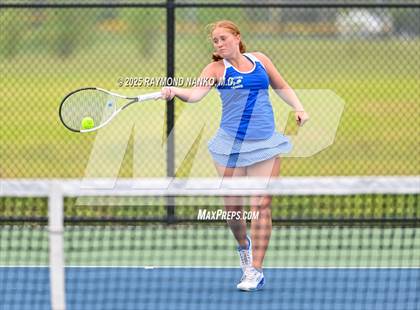 Thumbnail 1 in Indianapolis Bishop Chatard vs Muncie Burris (Delta Invitational) photogallery.