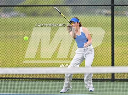 Thumbnail 2 in Indianapolis Bishop Chatard vs Muncie Burris (Delta Invitational) photogallery.