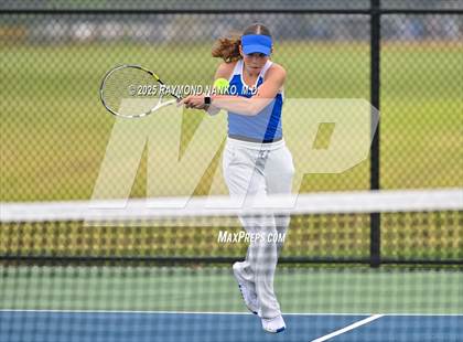 Thumbnail 3 in Indianapolis Bishop Chatard vs Muncie Burris (Delta Invitational) photogallery.