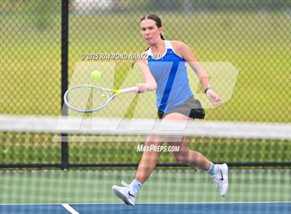 Thumbnail 3 in Indianapolis Bishop Chatard vs Muncie Burris (Delta Invitational) photogallery.