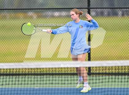 Thumbnail 3 in Indianapolis Bishop Chatard vs Muncie Burris (Delta Invitational) photogallery.