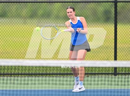 Thumbnail 2 in Indianapolis Bishop Chatard vs Muncie Burris (Delta Invitational) photogallery.