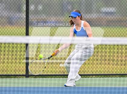 Thumbnail 3 in Indianapolis Bishop Chatard vs Muncie Burris (Delta Invitational) photogallery.