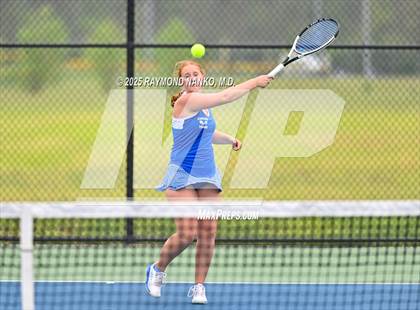 Thumbnail 1 in Indianapolis Bishop Chatard vs Muncie Burris (Delta Invitational) photogallery.