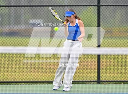 Thumbnail 2 in Indianapolis Bishop Chatard vs Muncie Burris (Delta Invitational) photogallery.
