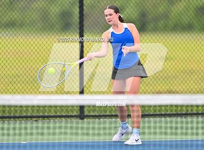 Thumbnail 2 in Indianapolis Bishop Chatard vs Muncie Burris (Delta Invitational) photogallery.